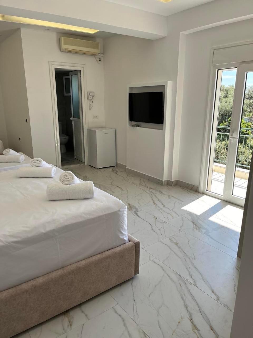 Harmony Apartments Dhermi Luaran gambar